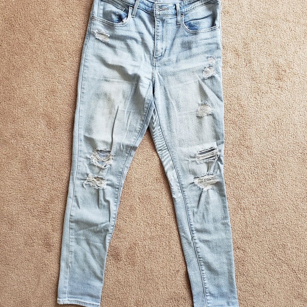 Ripped Jeans